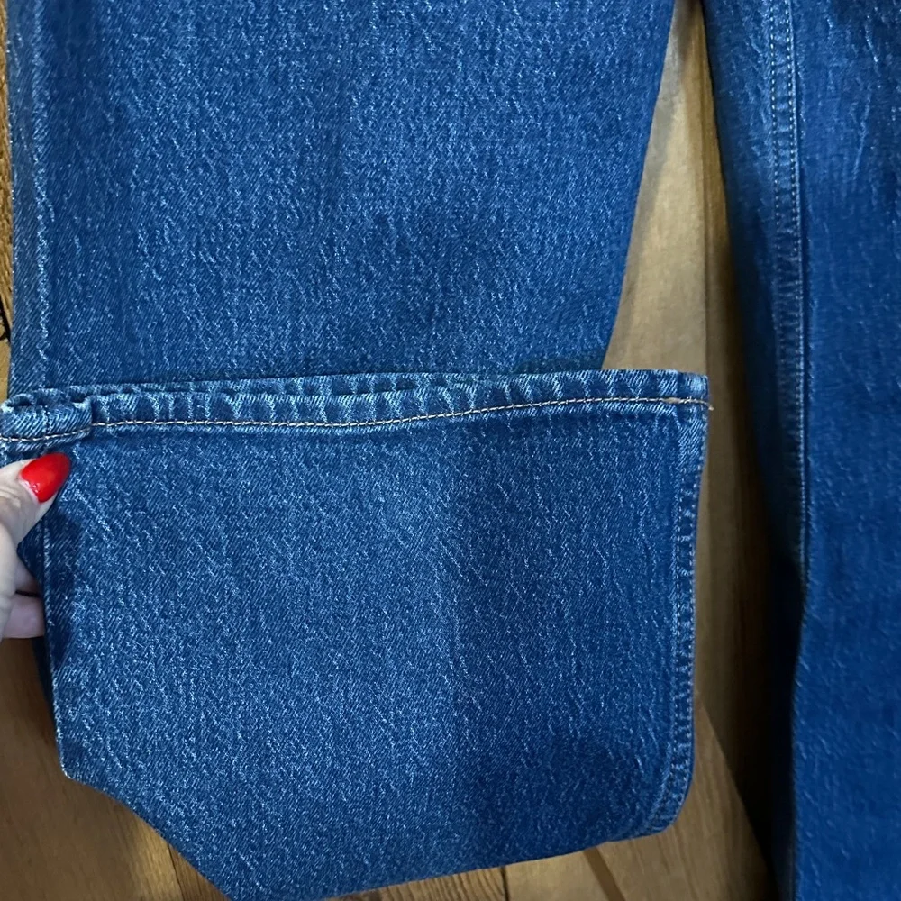 Abercrombie & Fitch High Rise '90s Relaxed Jeans - Denim  27  Bestseller Now NWT - Picture 8 of 14